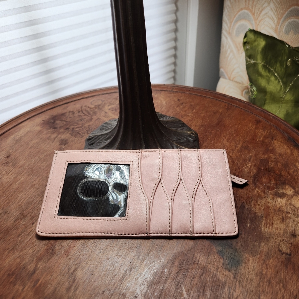 NWOT Tignanello Blush Leather Credit Card Holder and Wallet
